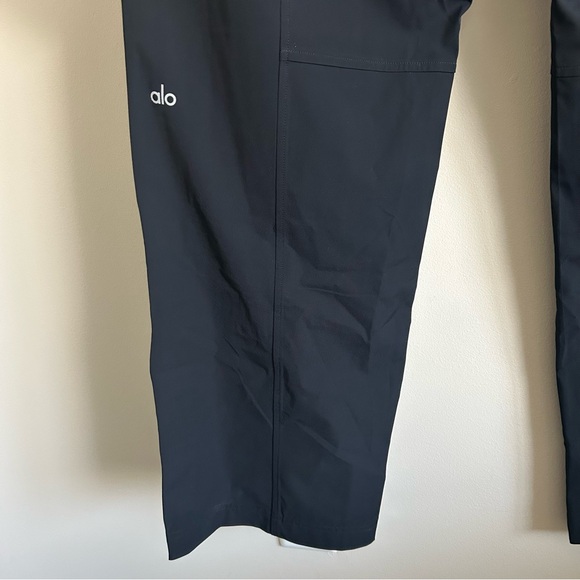 Alo Flip It Wide Leg Fold Over Zip Ankle Trouser Black Small - Picture 8 of 12